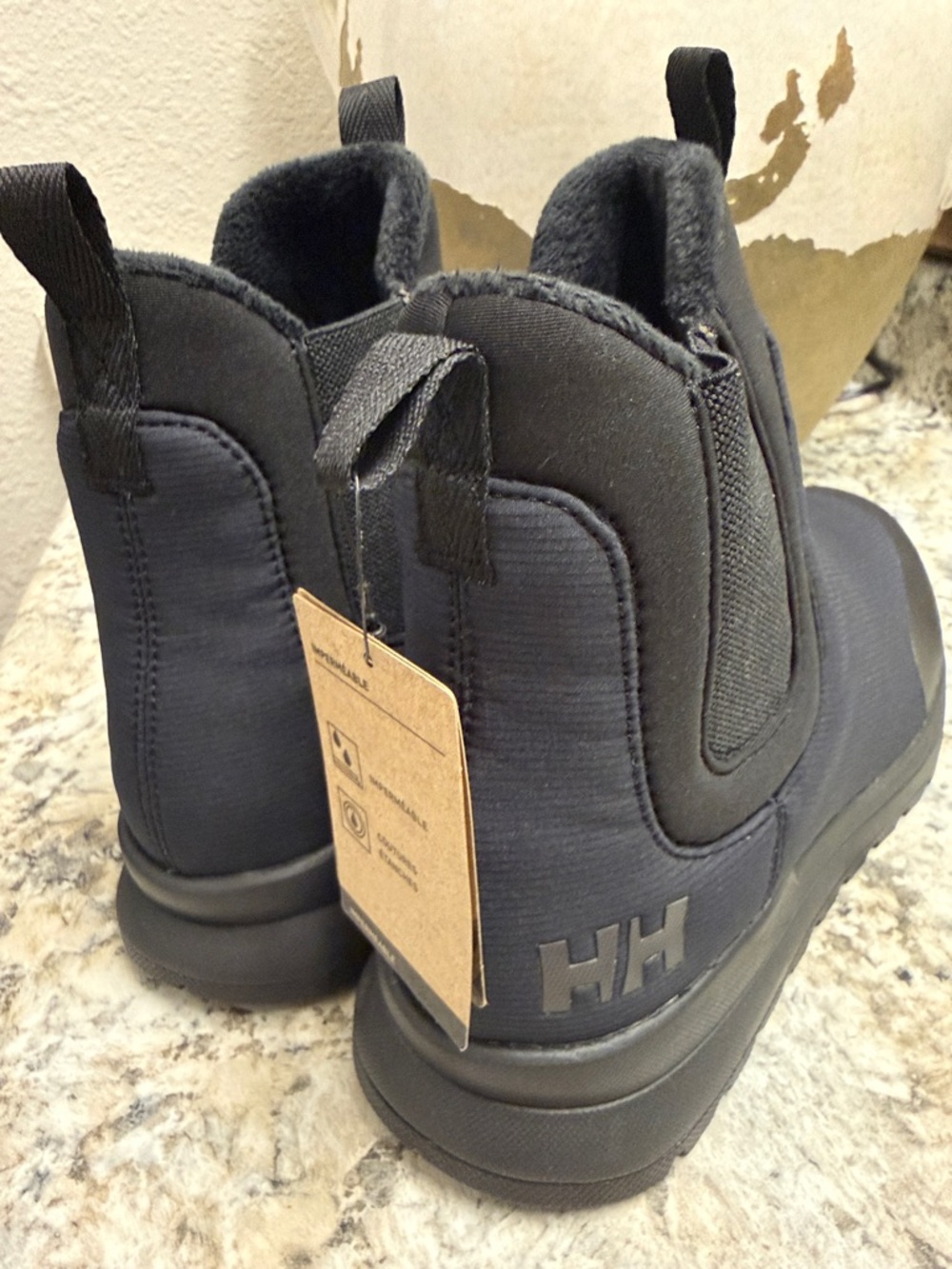 Helly Hansen Women's Lynn Chelsea boots - Picture 4 of 4